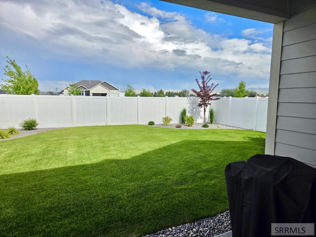377 Glade Loop Property Photo 48