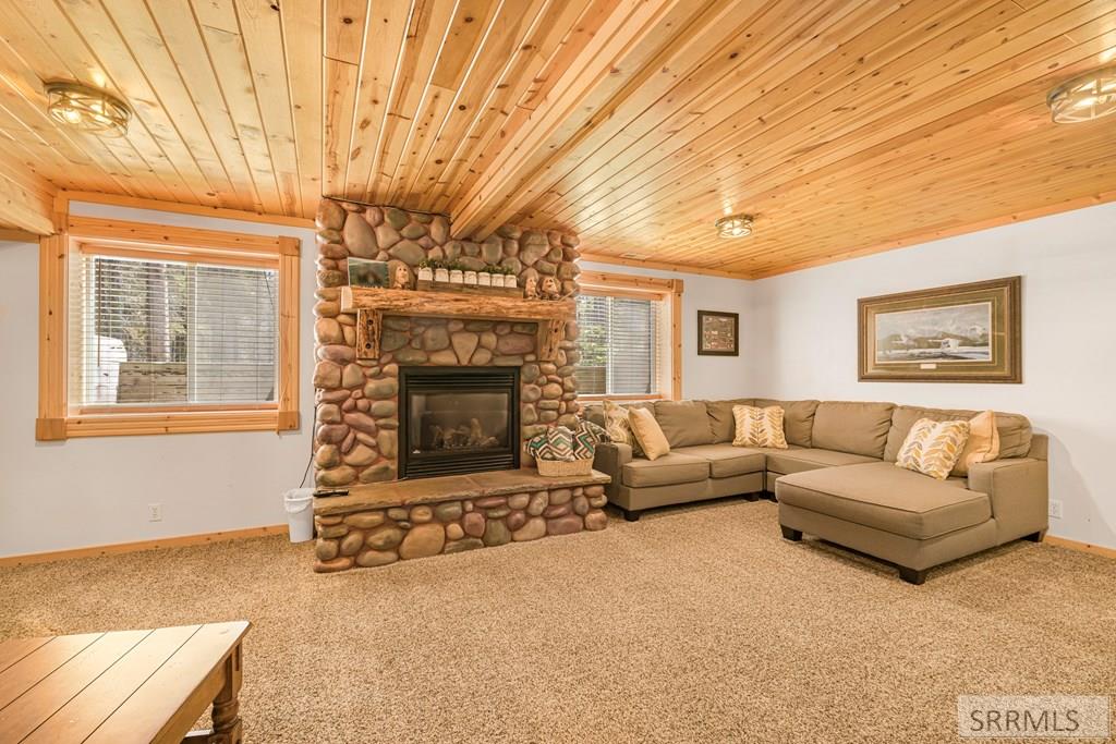 4448 Stone Run Property Photo 25