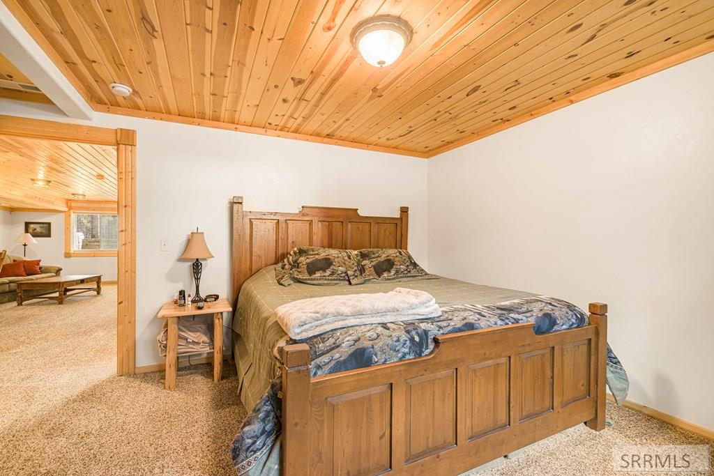 4448 Stone Run Property Photo 28