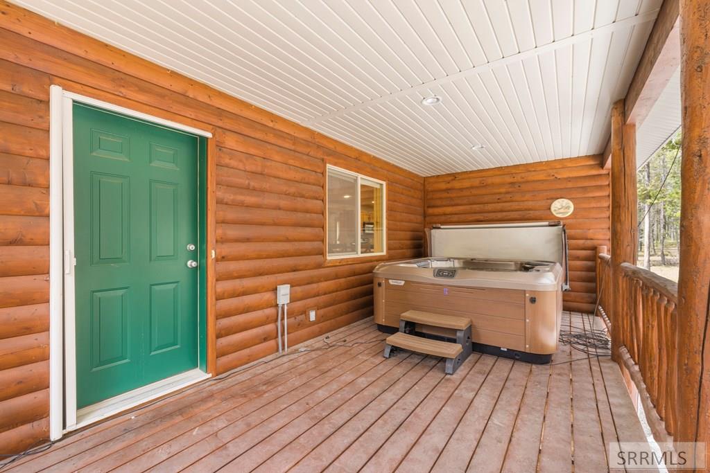 4448 Stone Run Property Photo 36