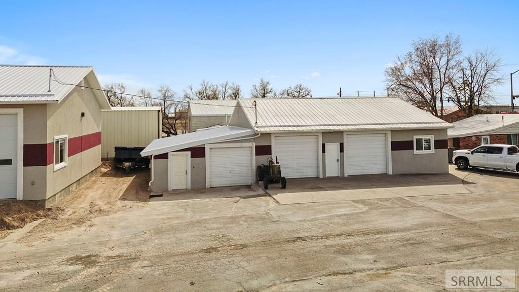591 E Iona Road Property Photo 12