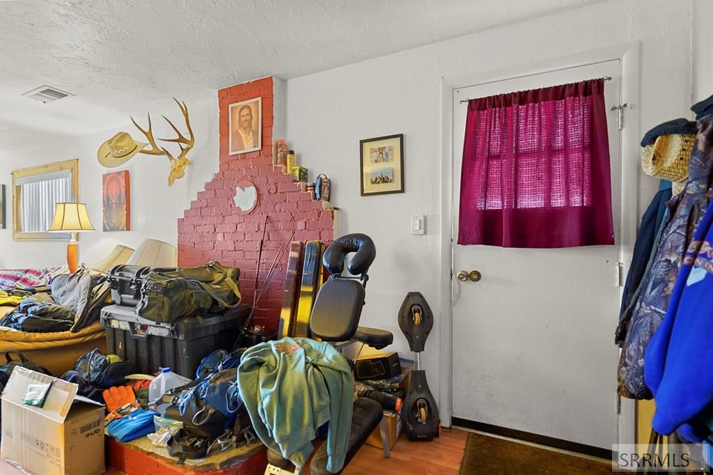 591 E Iona Road Property Photo 86