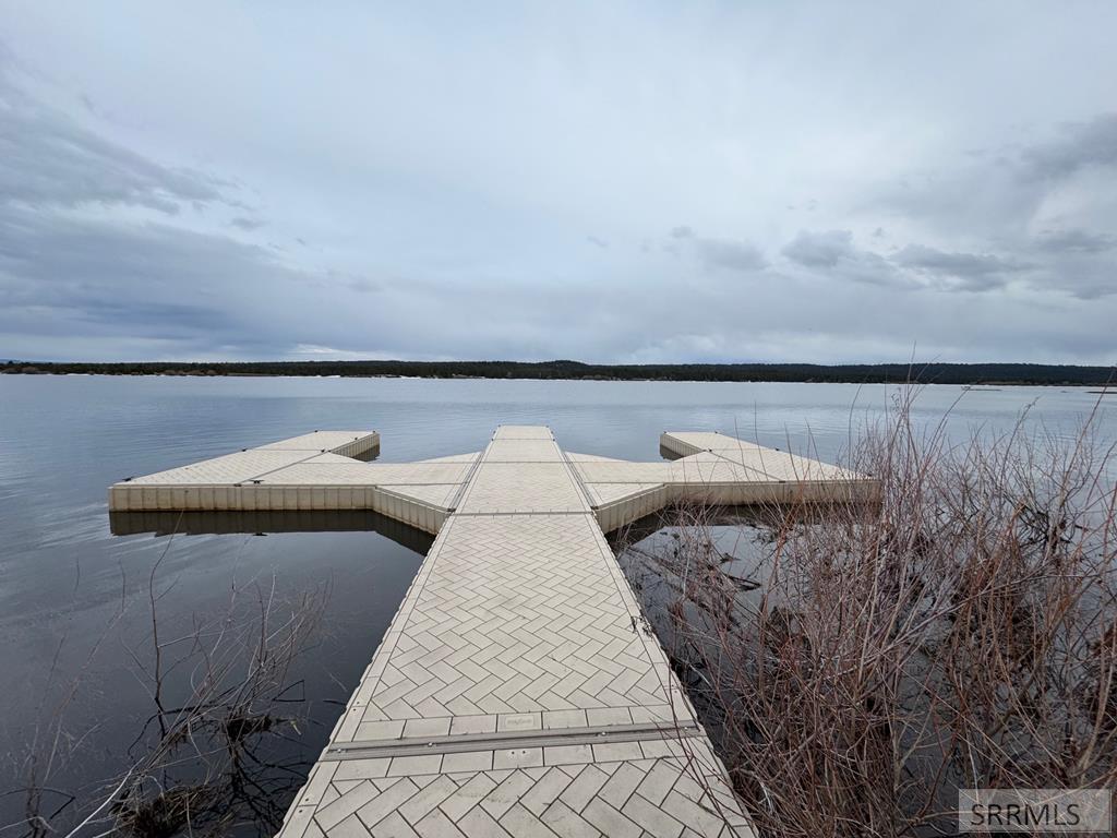 3694 Southshore Drive Property Photo 5