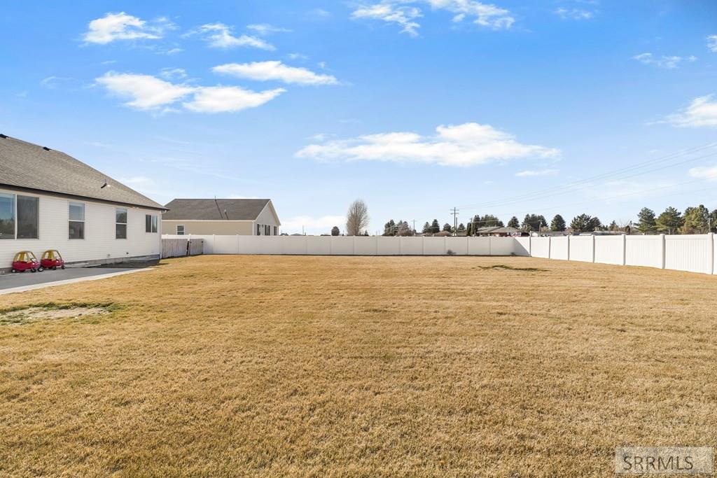 2525 E Pinnacle Drive Property Photo 58