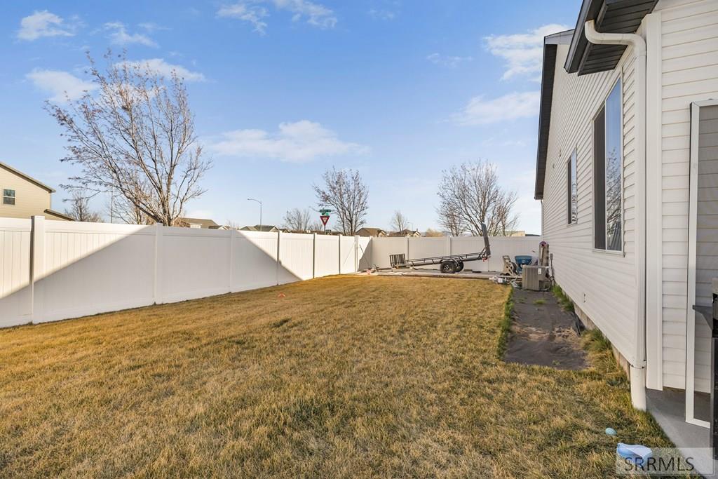 2525 E Pinnacle Drive Property Photo 59