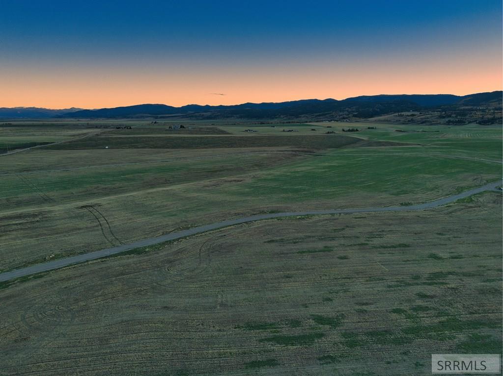 8640 Appaloosa Ridge Property Photo 10