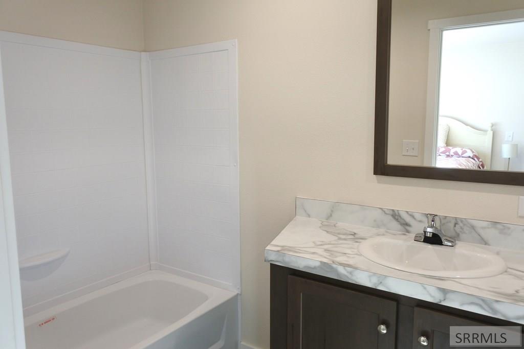 411 8th Street Property Photo 5
