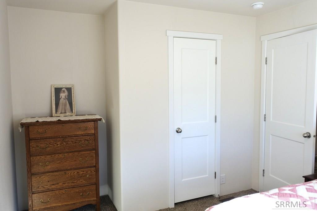 411 8th Street Property Photo 7