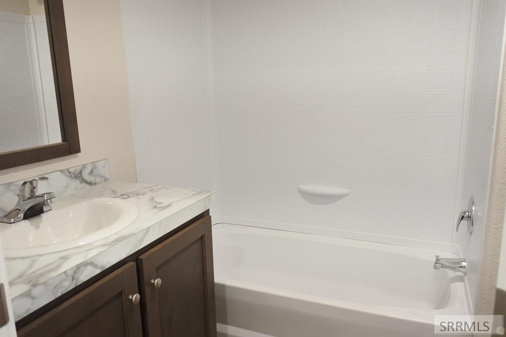 411 8th Street Property Photo 13