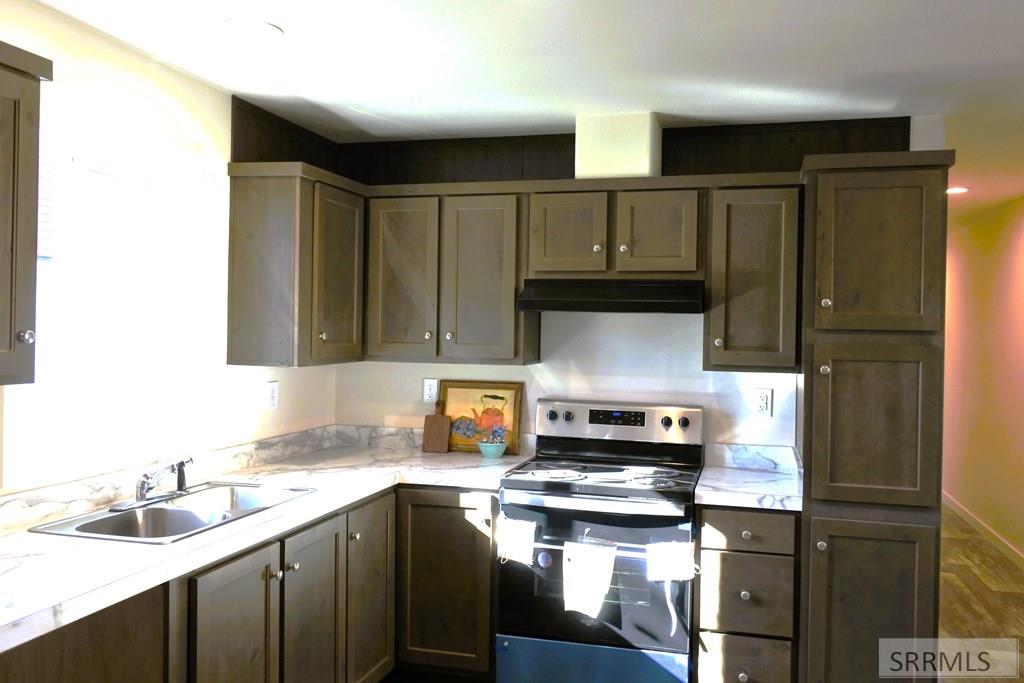 411 8th Street Property Photo 15