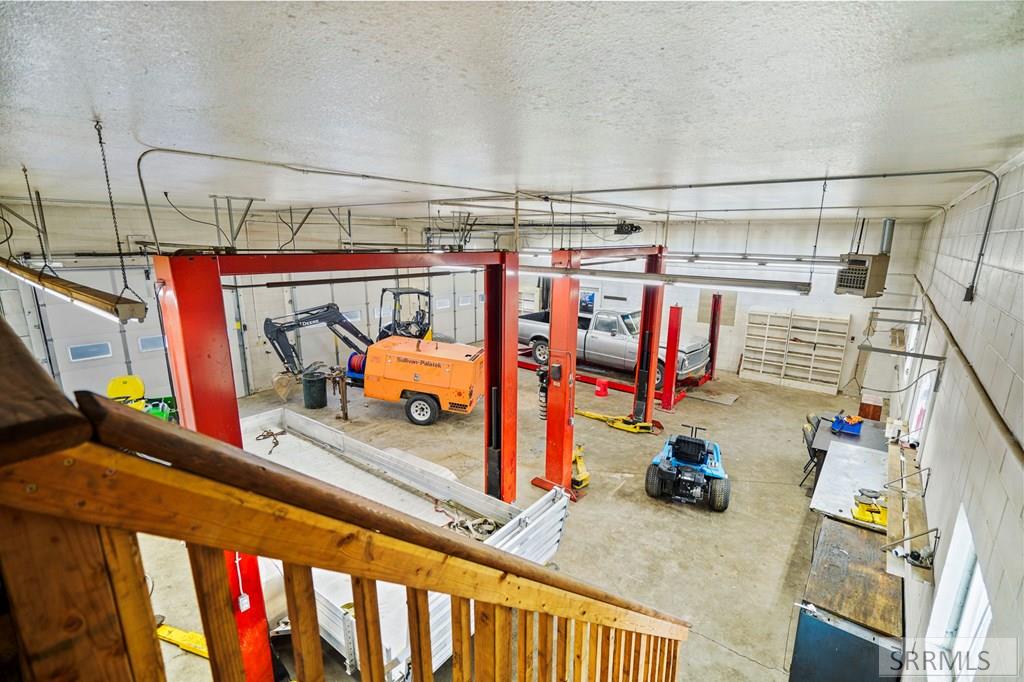 591 E Iona Road Property Photo 37