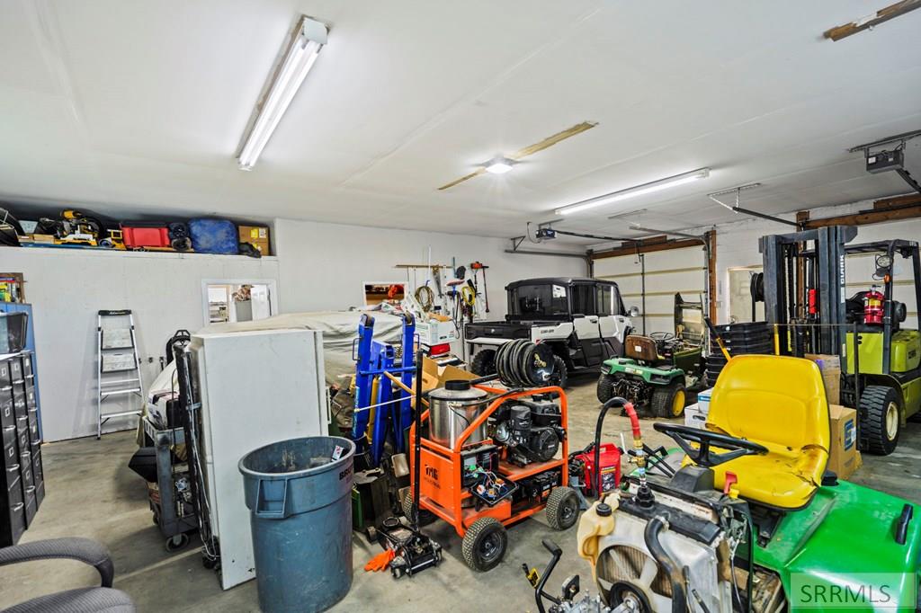 591 E Iona Road Property Photo 45
