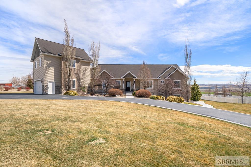 1171 N 1000 E Property Photo 2