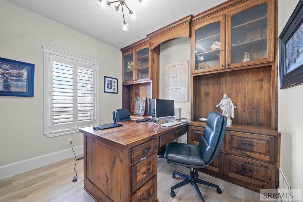 1171 N 1000 E Property Photo 20