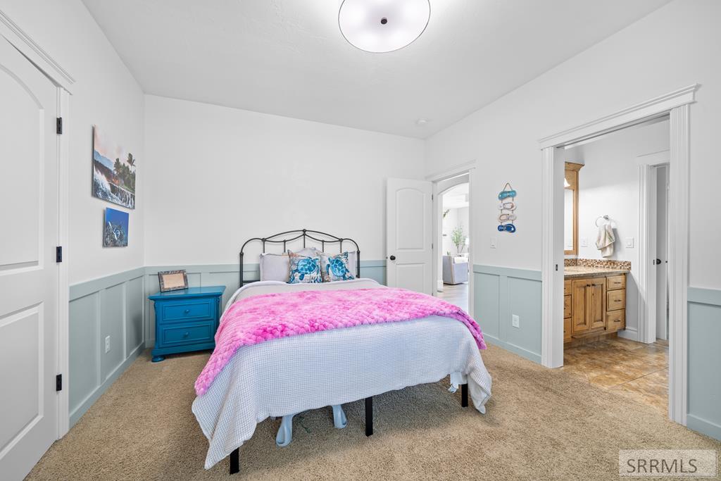 1171 N 1000 E Property Photo 21