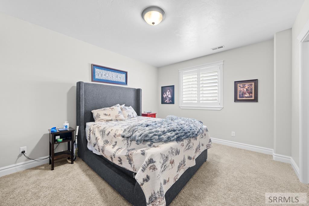 1171 N 1000 E Property Photo 31
