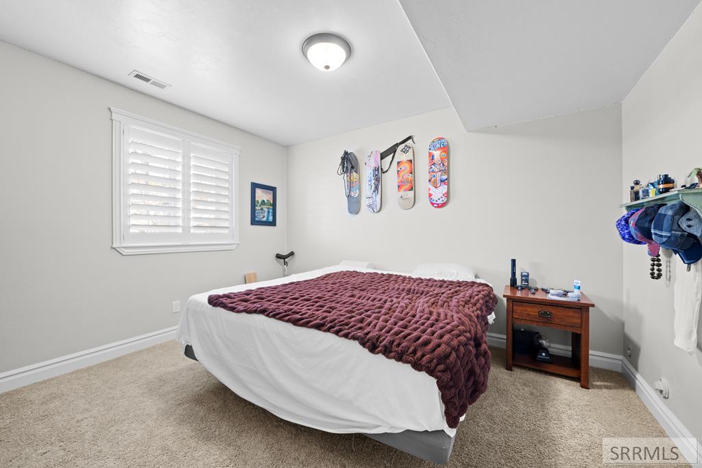 1171 N 1000 E Property Photo 33