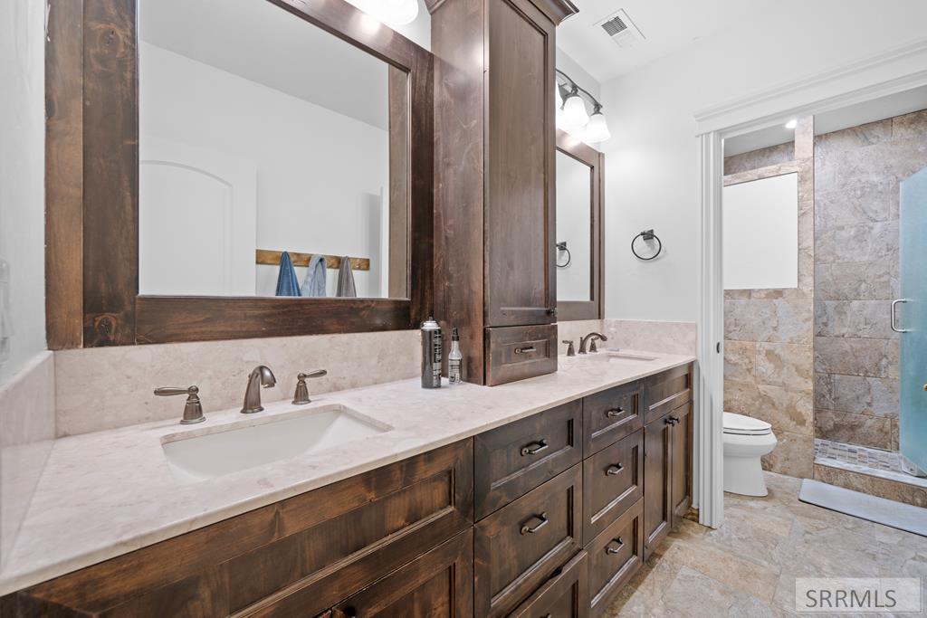 1171 N 1000 E Property Photo 37