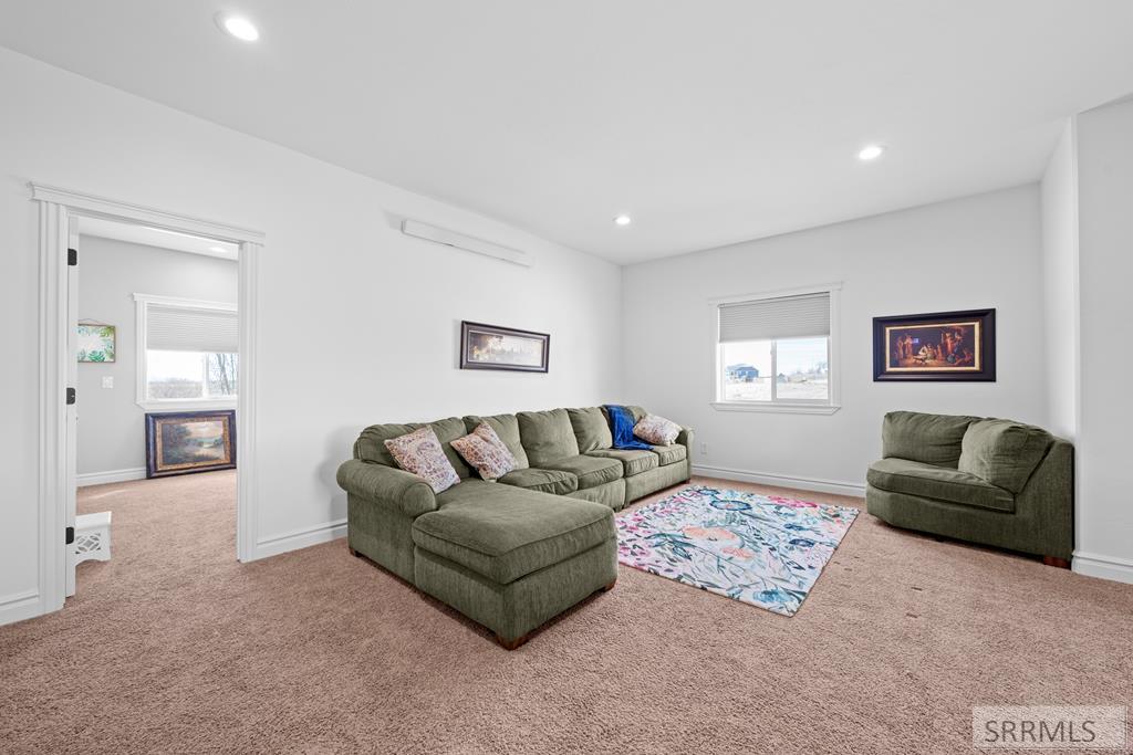 1171 N 1000 E Property Photo 41