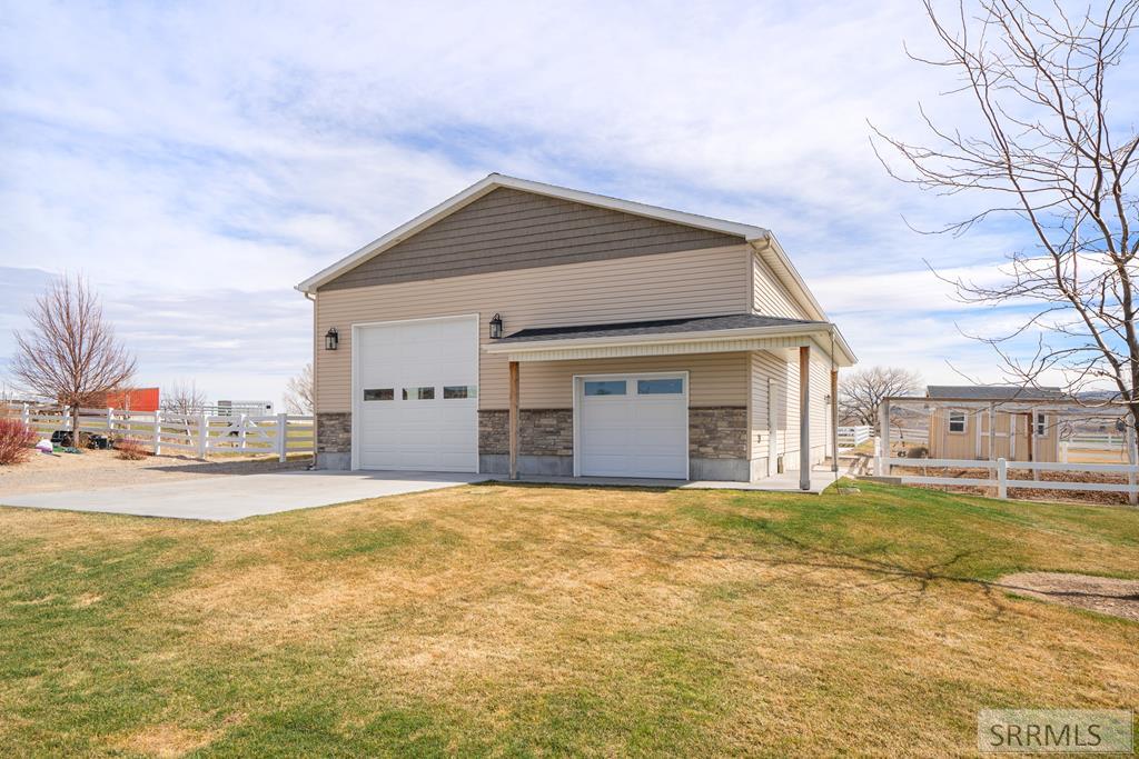 1171 N 1000 E Property Photo 45