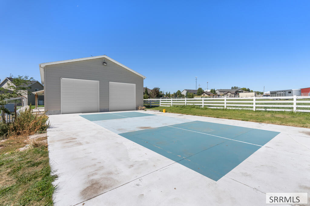 1171 N 1000 E Property Photo 57