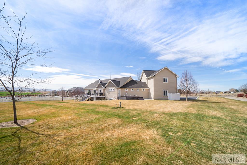 1171 N 1000 E Property Photo 58