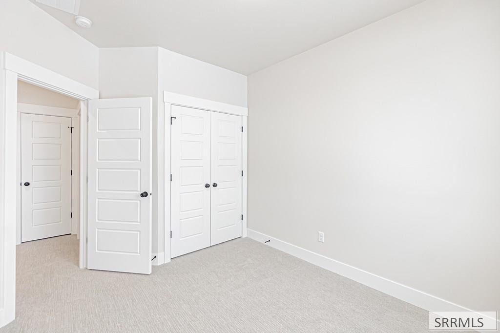 455 S Blue Spruce Avenue # 114 Property Photo 22