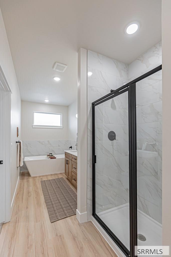 455 S Blue Spruce Avenue # 114 Property Photo 28