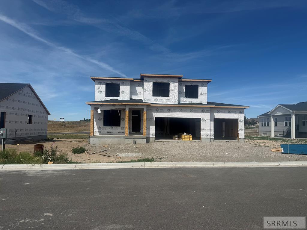654 Pine Ridge Ln Property Photo 1