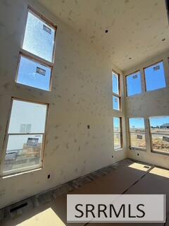 654 Pine Ridge Ln Property Photo 6