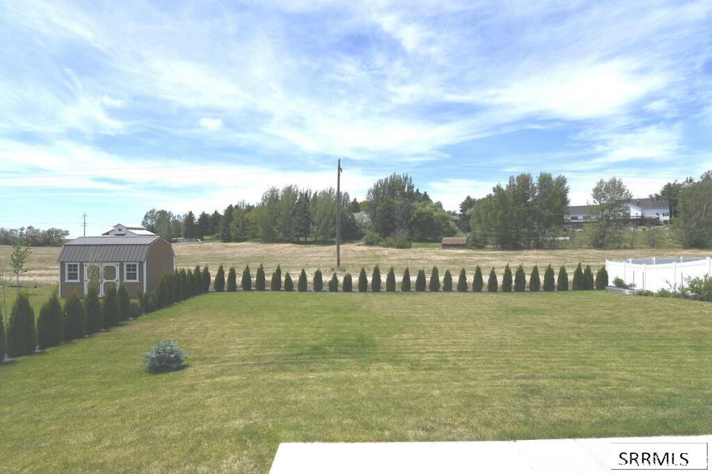 1324 Stone Drive Property Photo 6