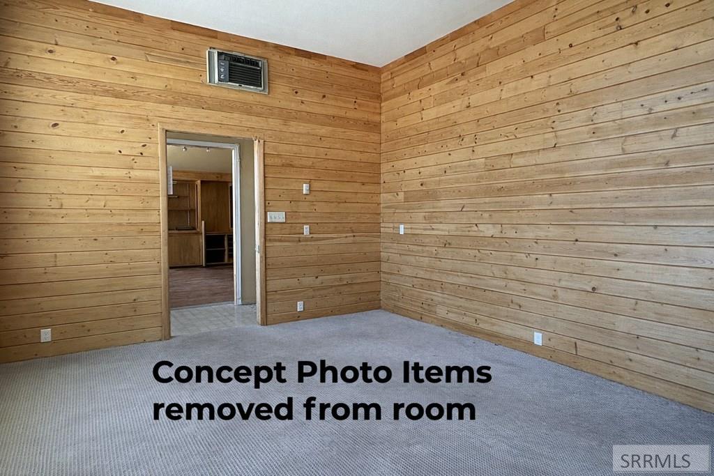 112 S Main Street Property Photo 6
