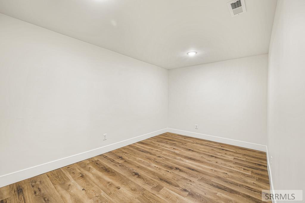 3442 E 2000 N Property Photo 23