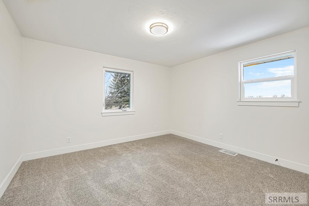 3442 E 2000 N Property Photo 48