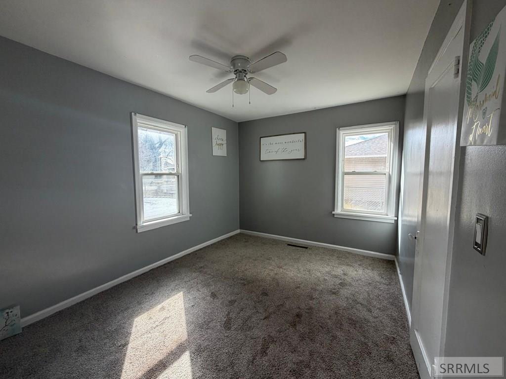10819 37 E Property Photo 7