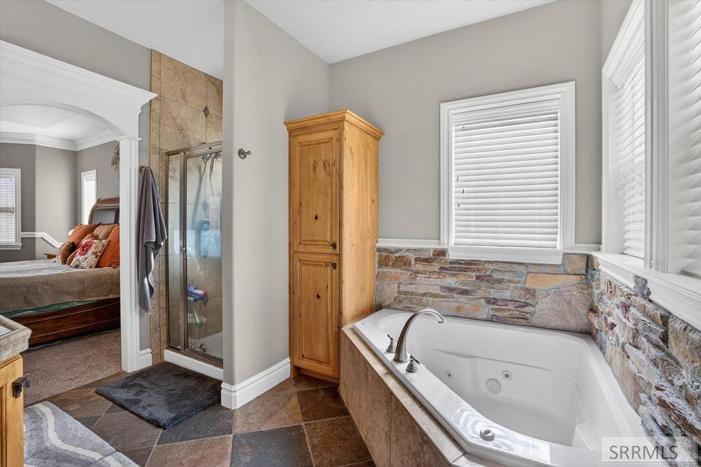 788 Creekside Circle Property Photo 23