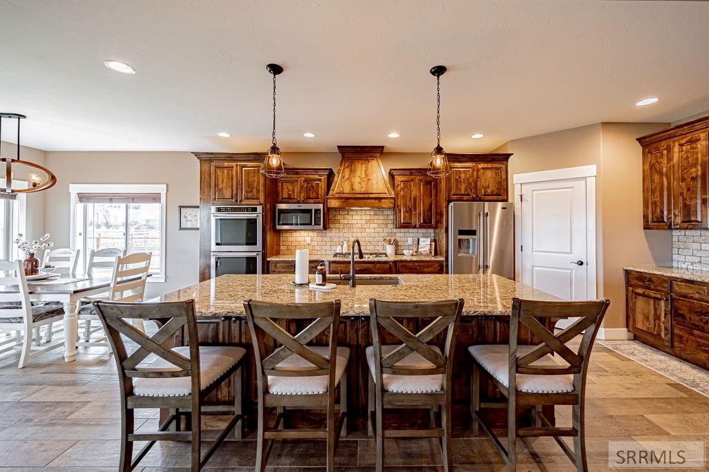 3843 E 446 N Property Photo 9