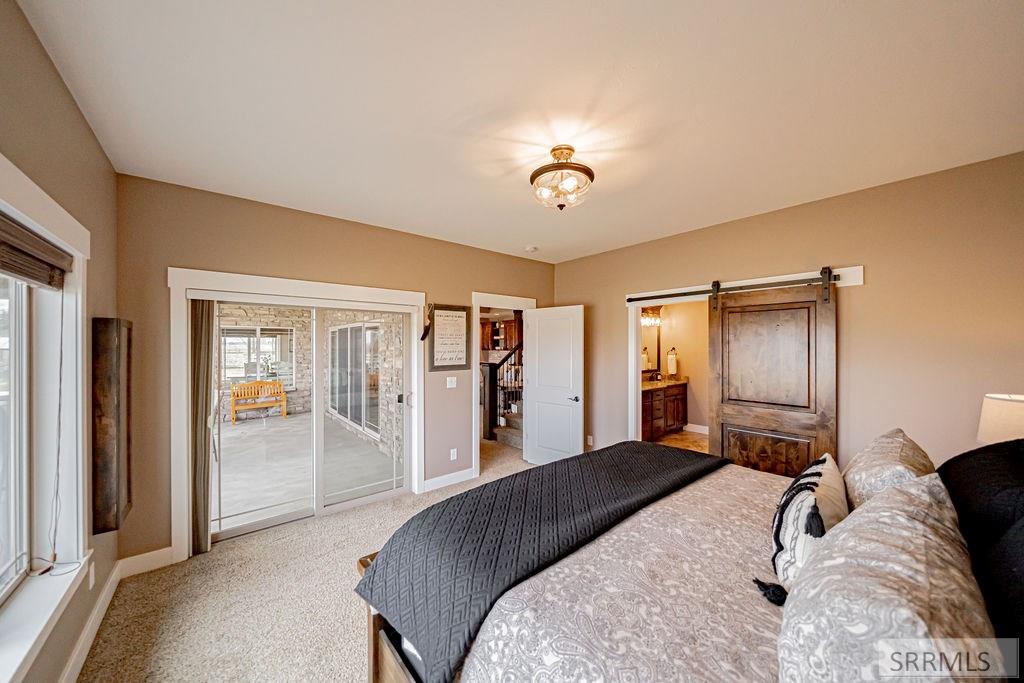 3843 E 446 N Property Photo 28