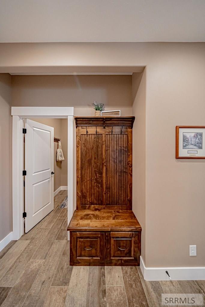 3843 E 446 N Property Photo 40