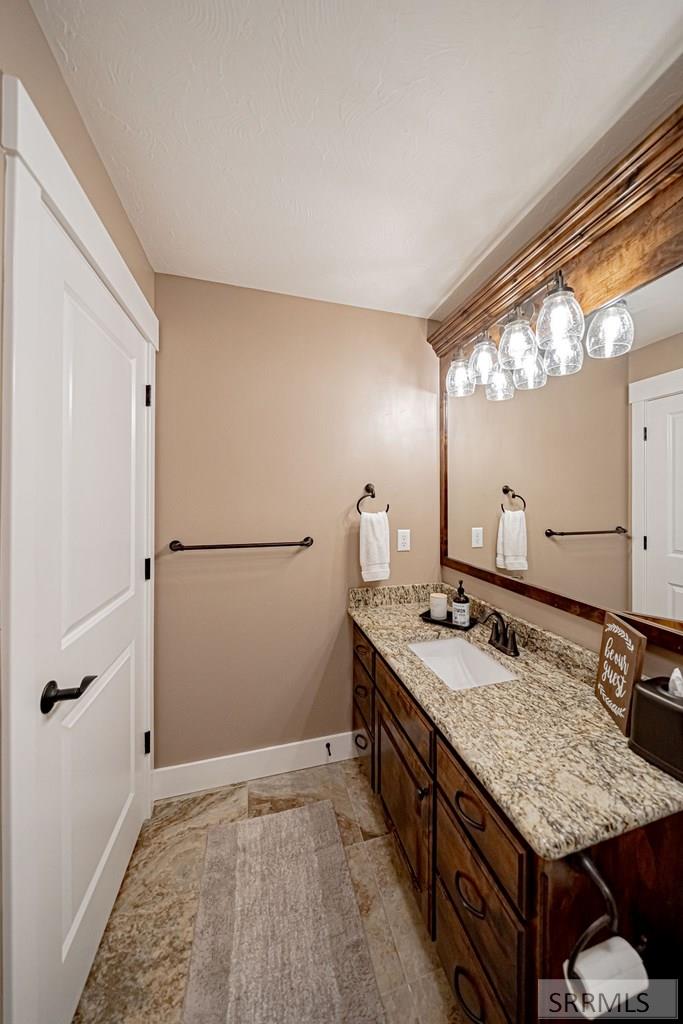 3843 E 446 N Property Photo 53