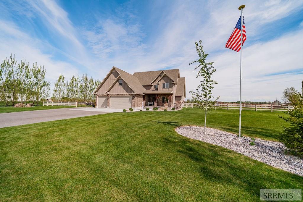 3843 E 446 N Property Photo 63