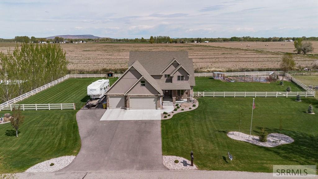 3843 E 446 N Property Photo 68