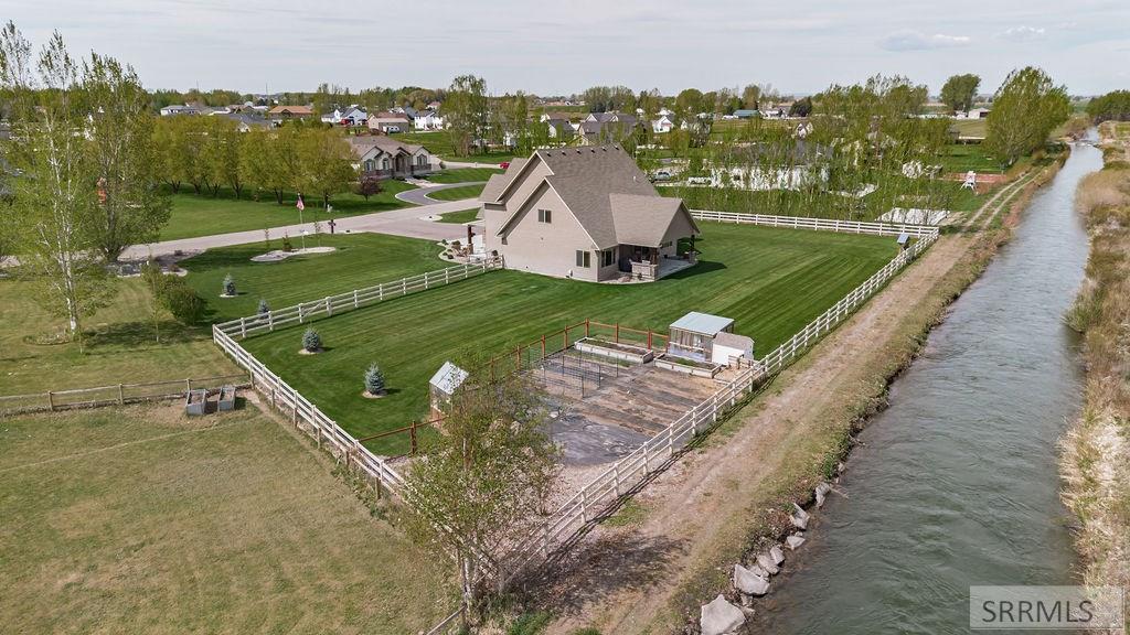 3843 E 446 N Property Photo 71