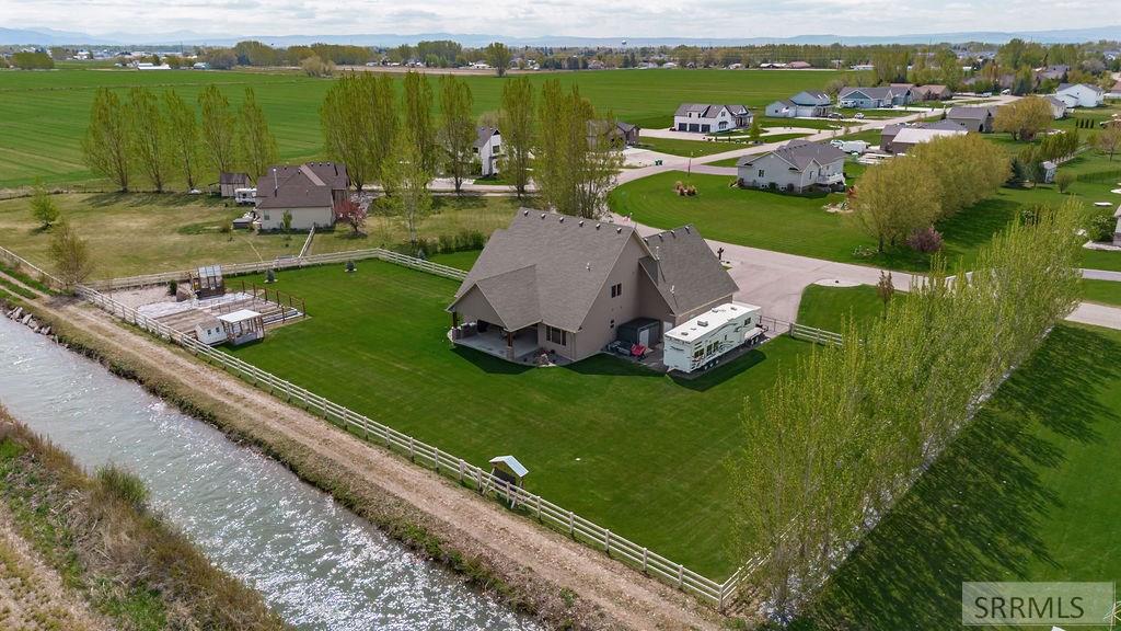 3843 E 446 N Property Photo 73