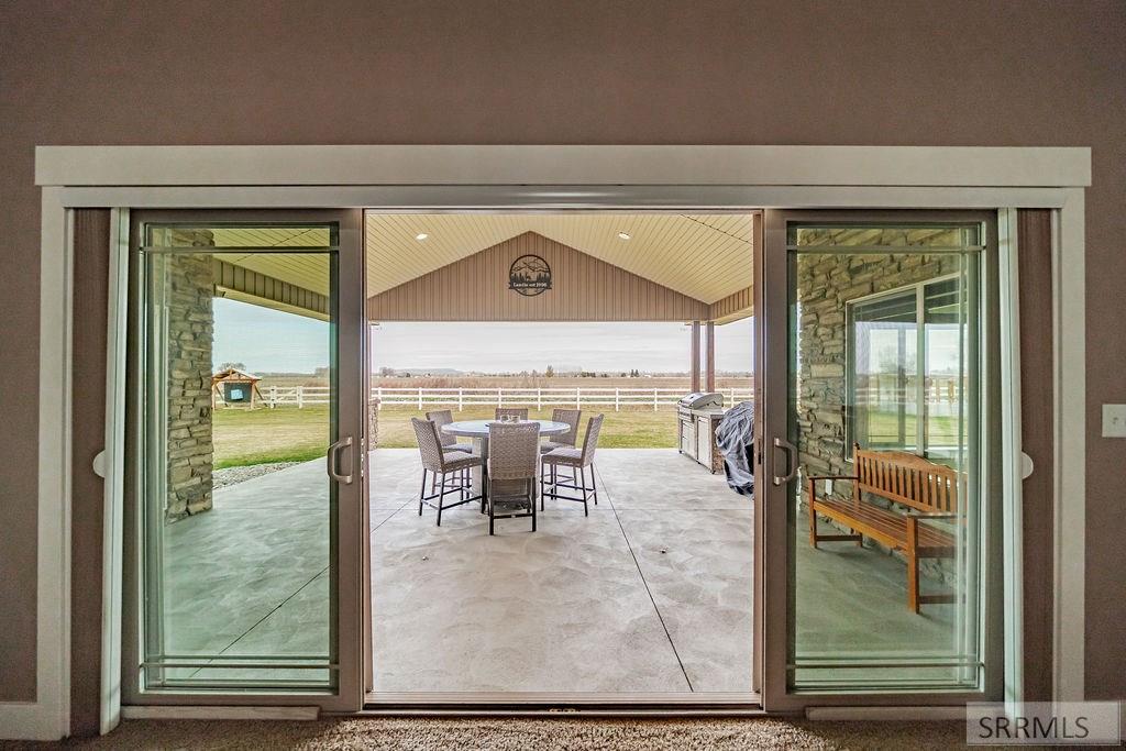 3843 E 446 N Property Photo 74