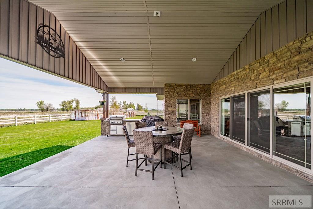3843 E 446 N Property Photo 79