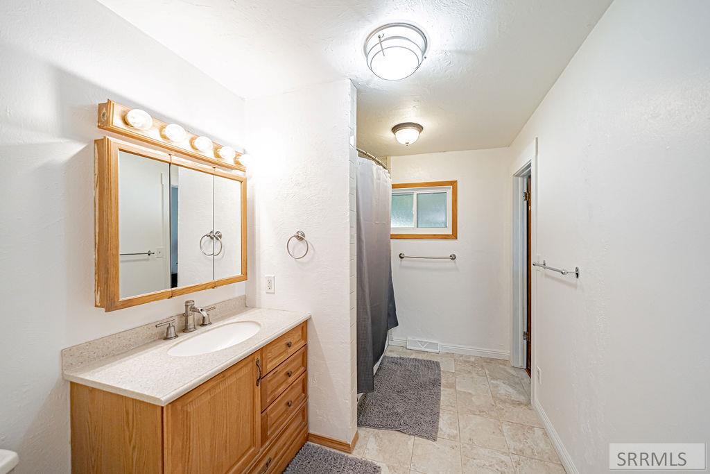 13638 N 75th E Property Photo 26