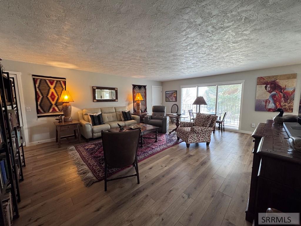 1780 Balboa Drive # F Property Photo 8