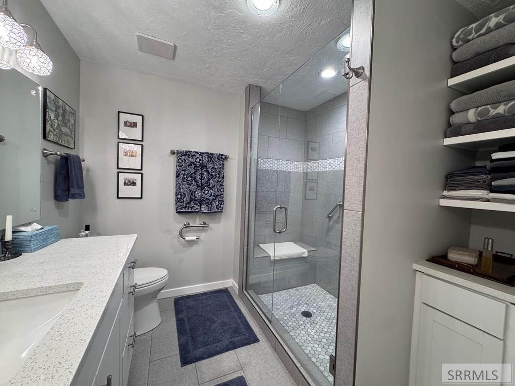 1780 Balboa Drive # F Property Photo 13