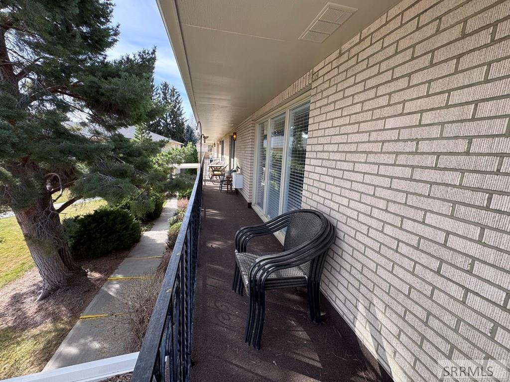 1780 Balboa Drive # F Property Photo 14